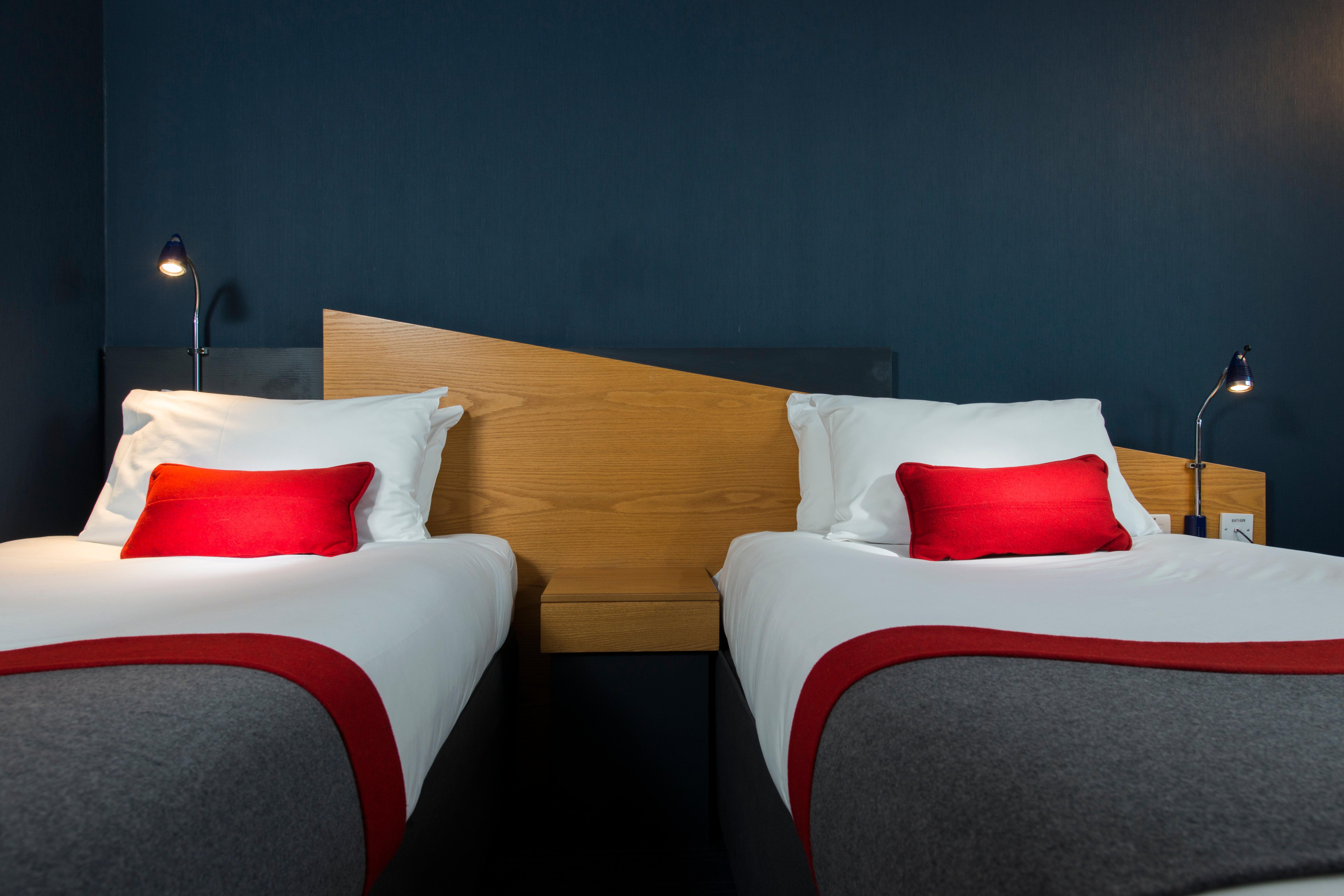 Holiday Inn Express Droitwich Spa By Ihg Exterior photo