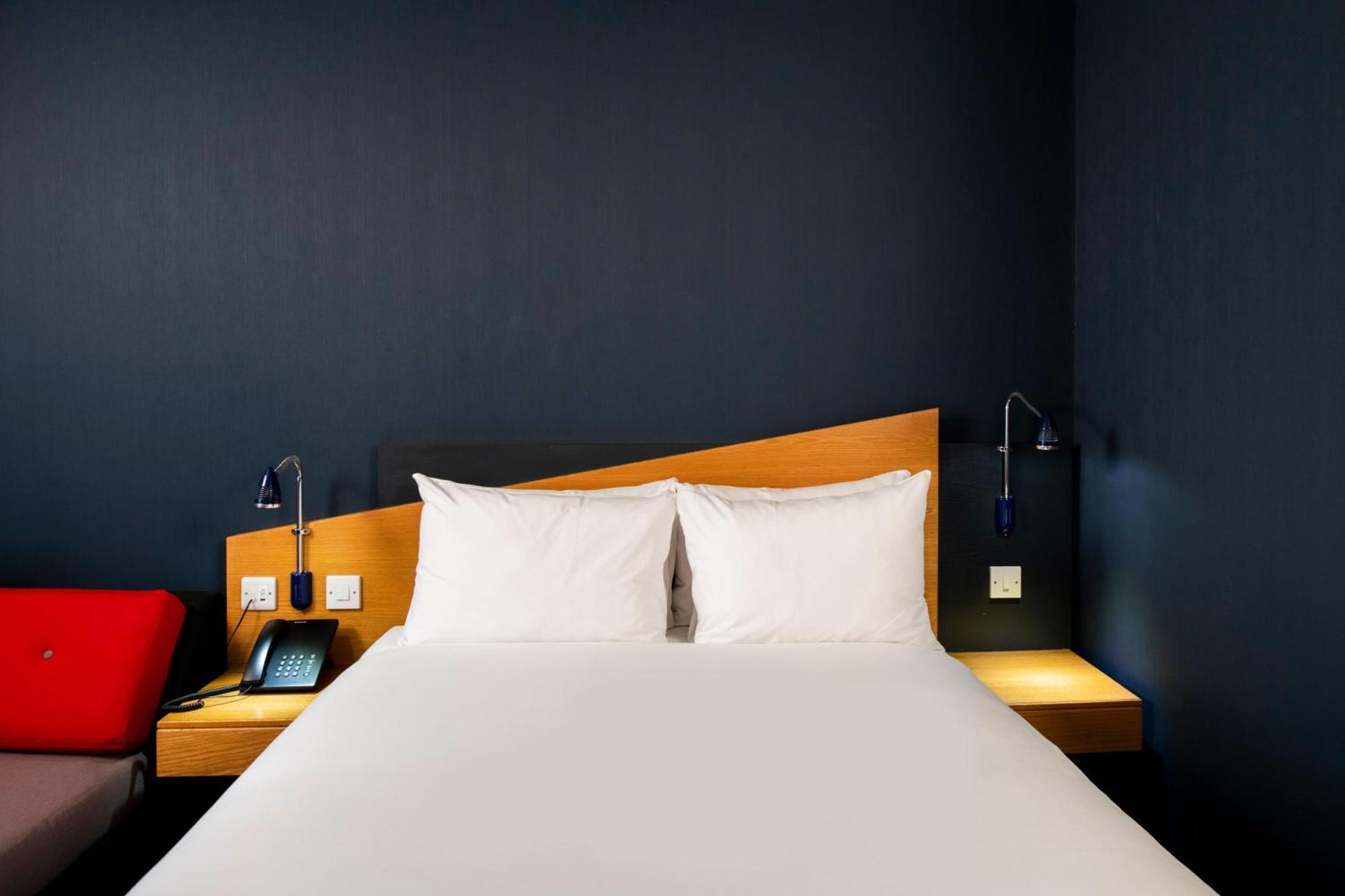 Holiday Inn Express Droitwich Spa By Ihg Room photo