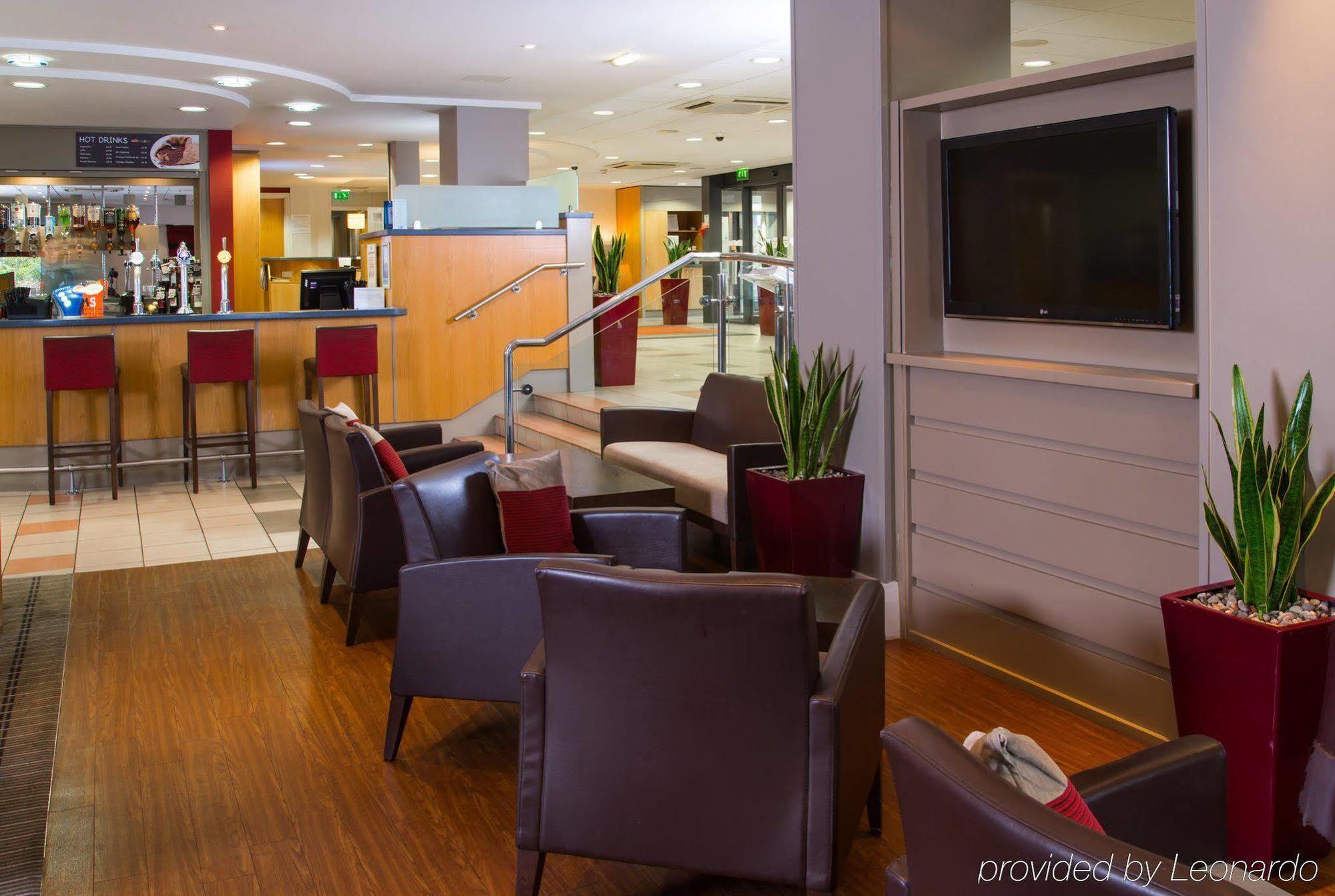 Holiday Inn Express Droitwich Spa By Ihg Exterior photo